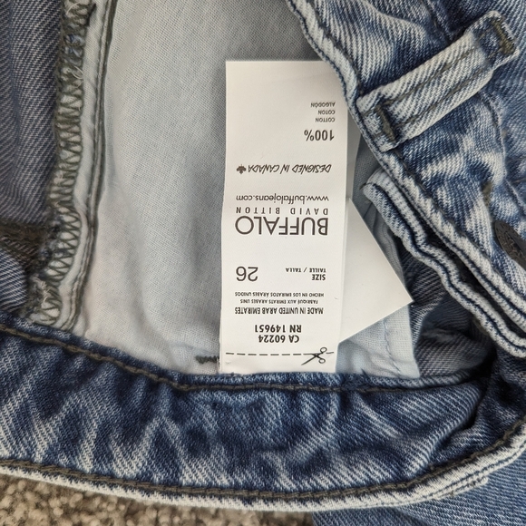 Buffalo Indigo Addisson High-Rise Wide-Leg Jeans - Picture 6 of 10